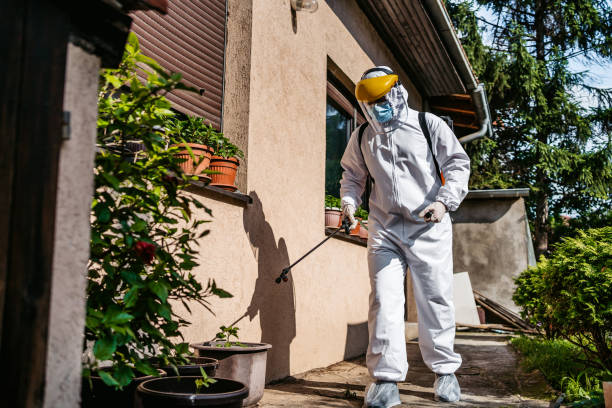 Best Commercial Pest Control Services  in Cliffwood Beach, NJ